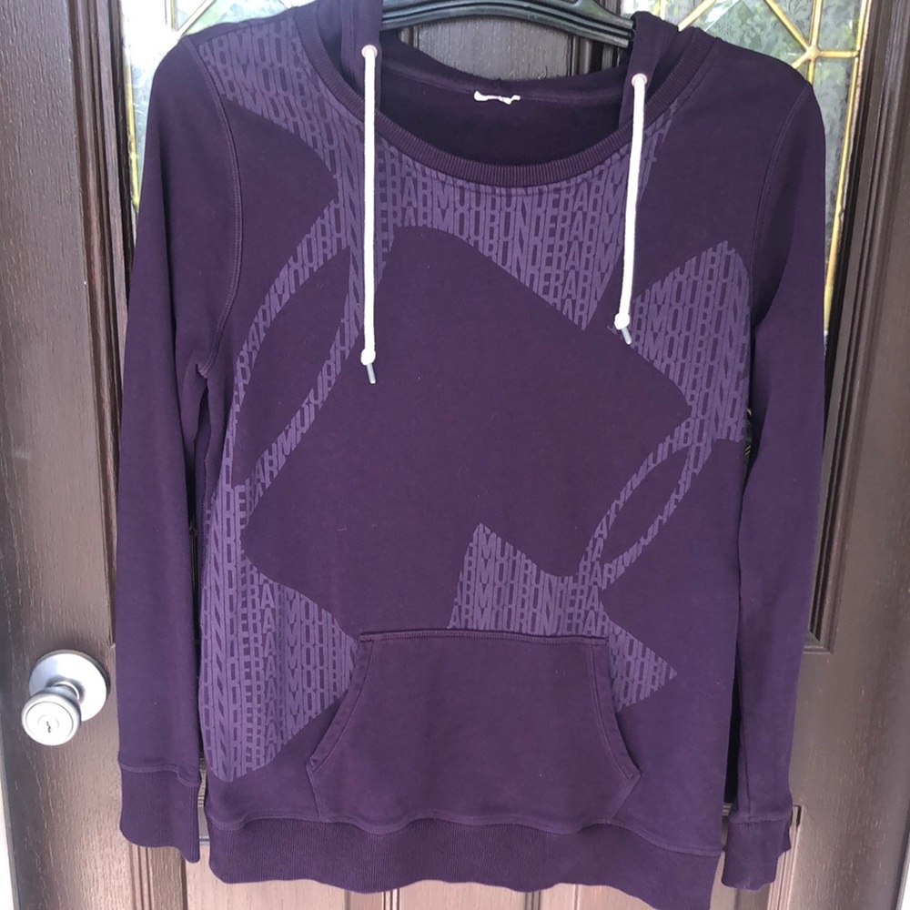 Hooded sweatshirt